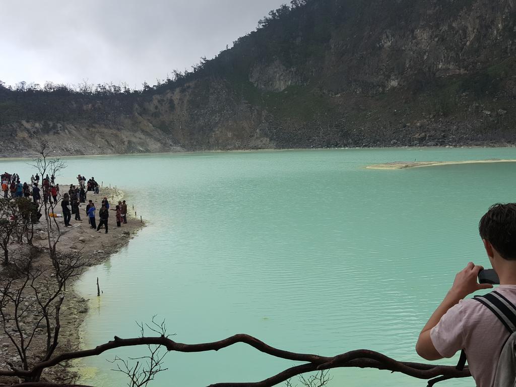 Neo Moritz Homestay Bandung Esterno foto