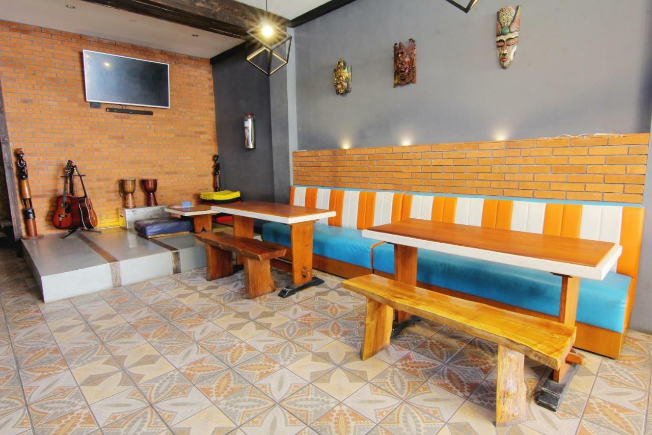 Neo Moritz Homestay Bandung Esterno foto